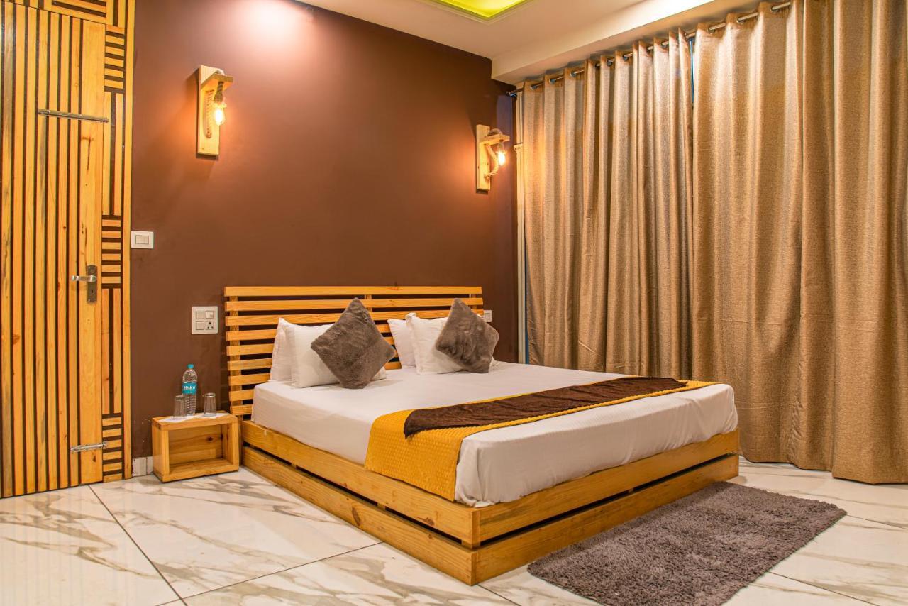 Bed and Breakfast Hillcrest Heights Kasauli Zewnętrze zdjęcie