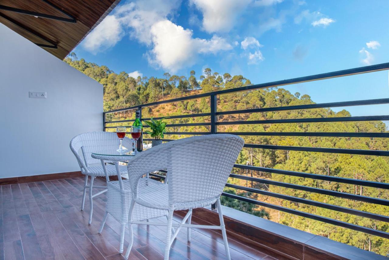 Bed and Breakfast Hillcrest Heights Kasauli Zewnętrze zdjęcie
